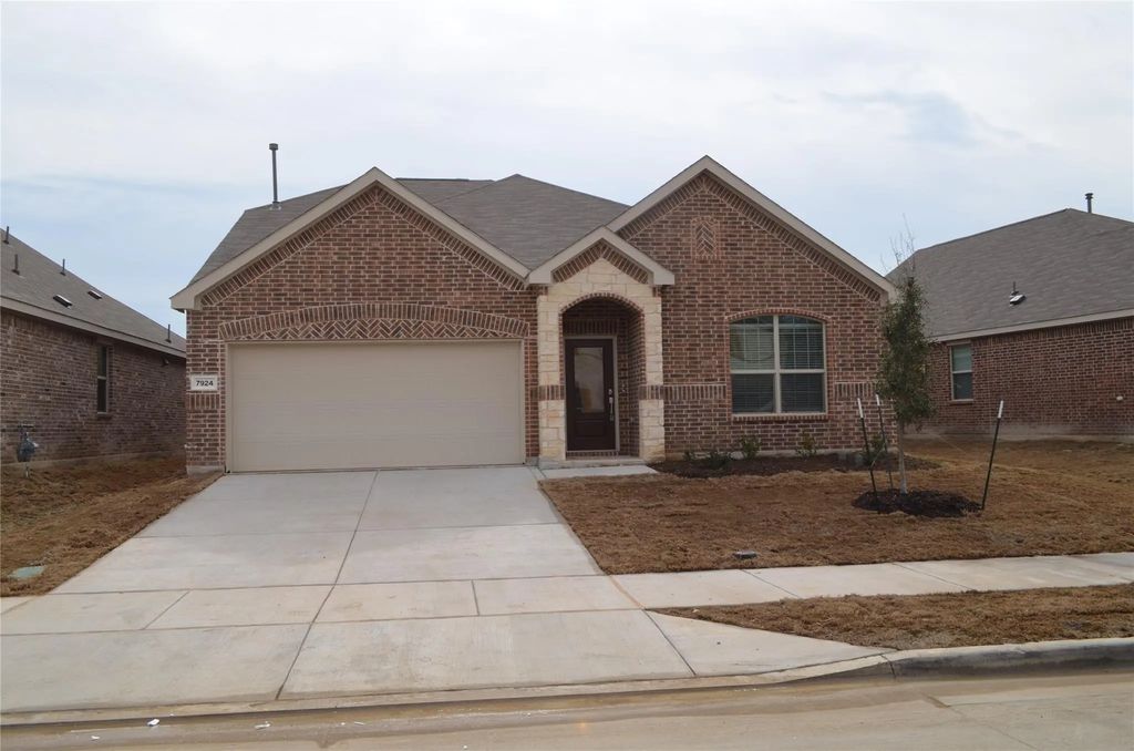7924 Lindheimer Lane, McKinney