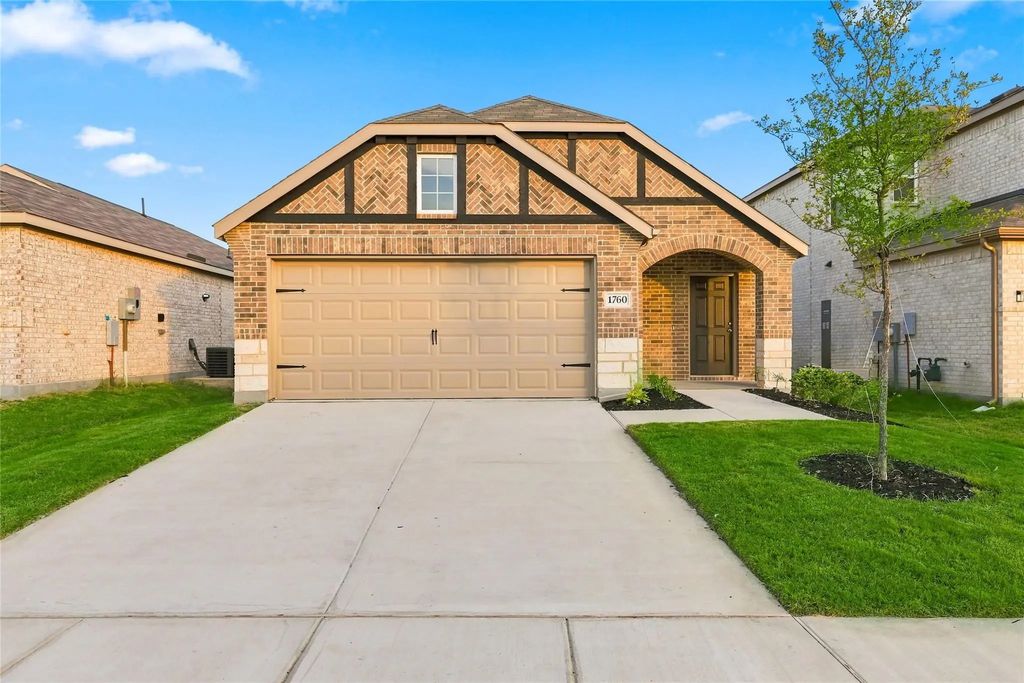 1760 Glacial Beech Place, Forney