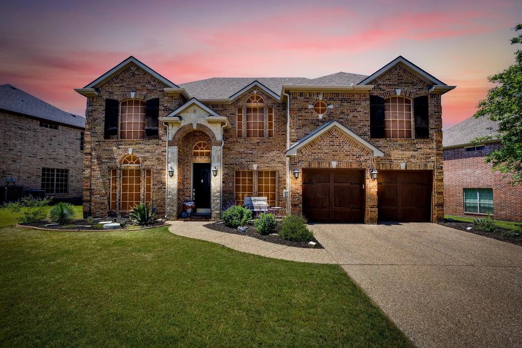 12105 Fairway Meadows Drive, Fort Worth