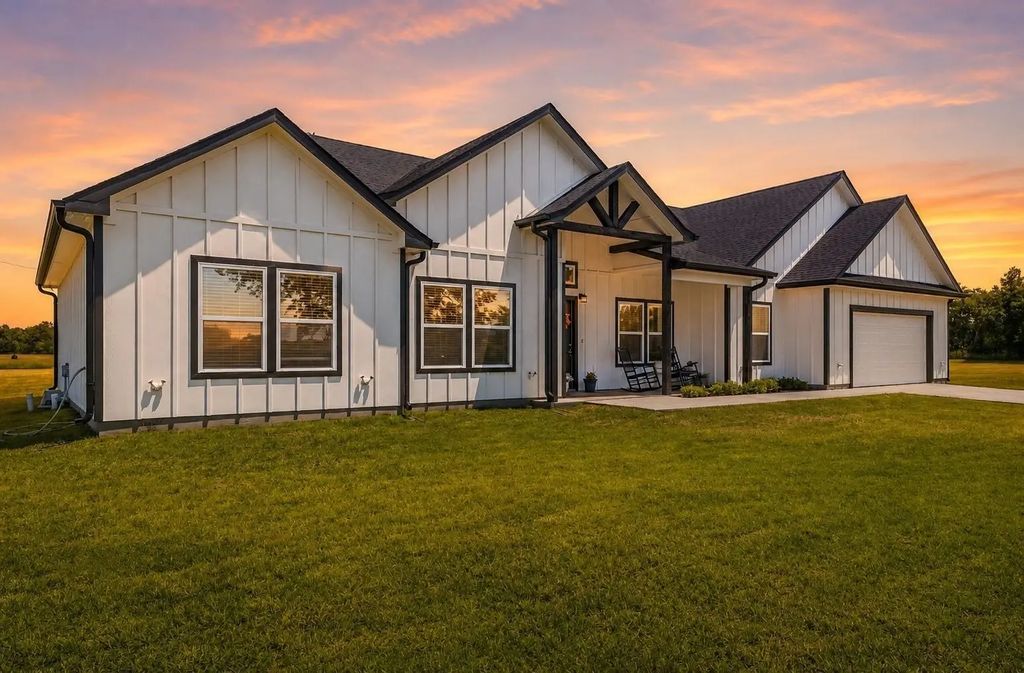 689 Dill Road, Weatherford