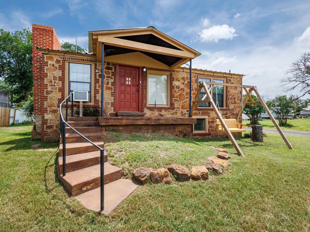 310 Pency Drive, Brownwood