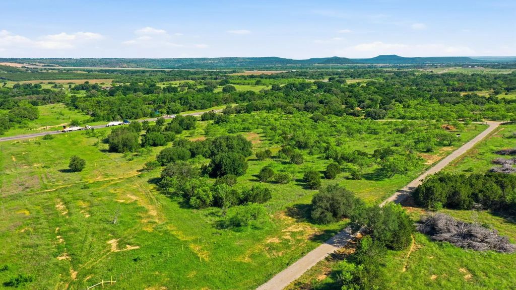 Lot 6 Mustang Trail, Strawn
