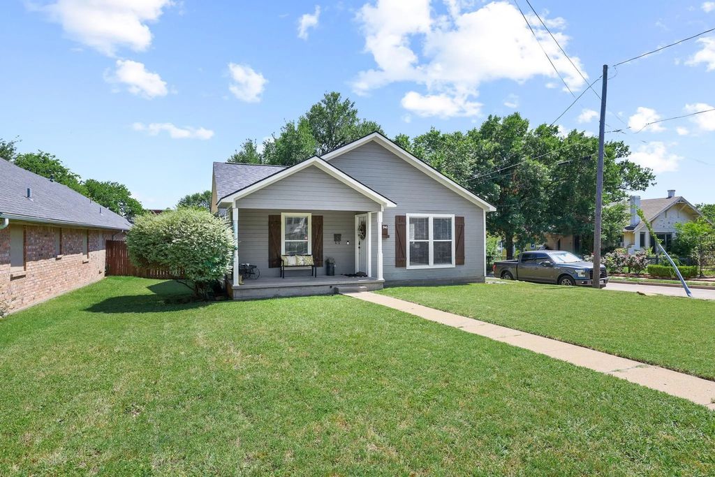 946 W Laurel Street, Sherman