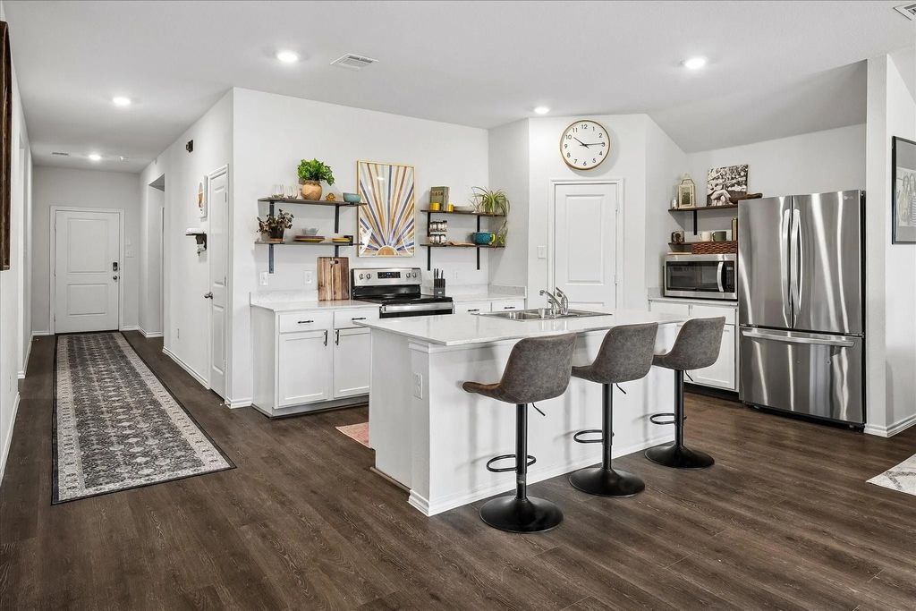 936 Glover Drive, Aubrey