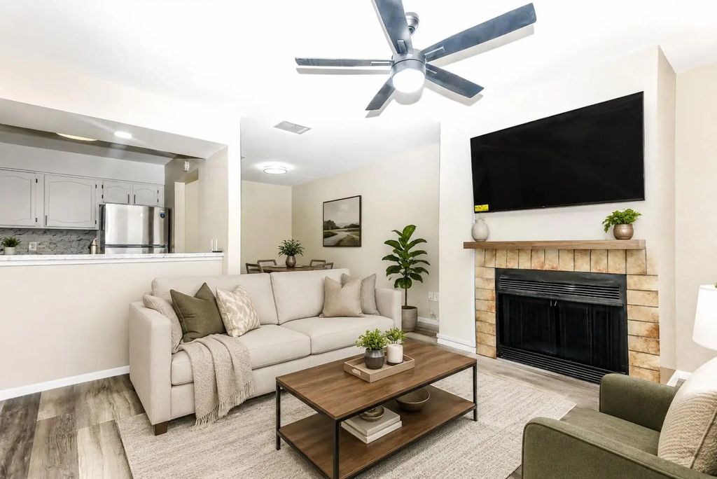3022 Forest Lane 211, Dallas