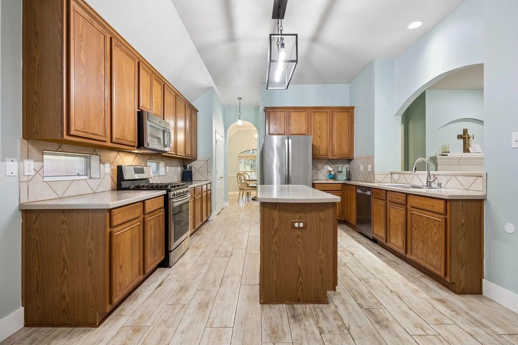 1305 Stanford Drive, Rockwall