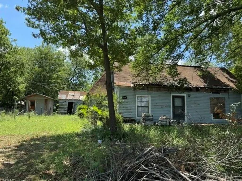 419 W Pine, Whitewright