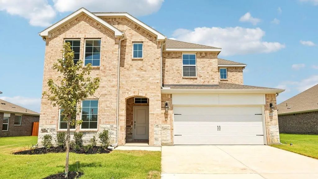 9521 Dugout Drive, Aubrey