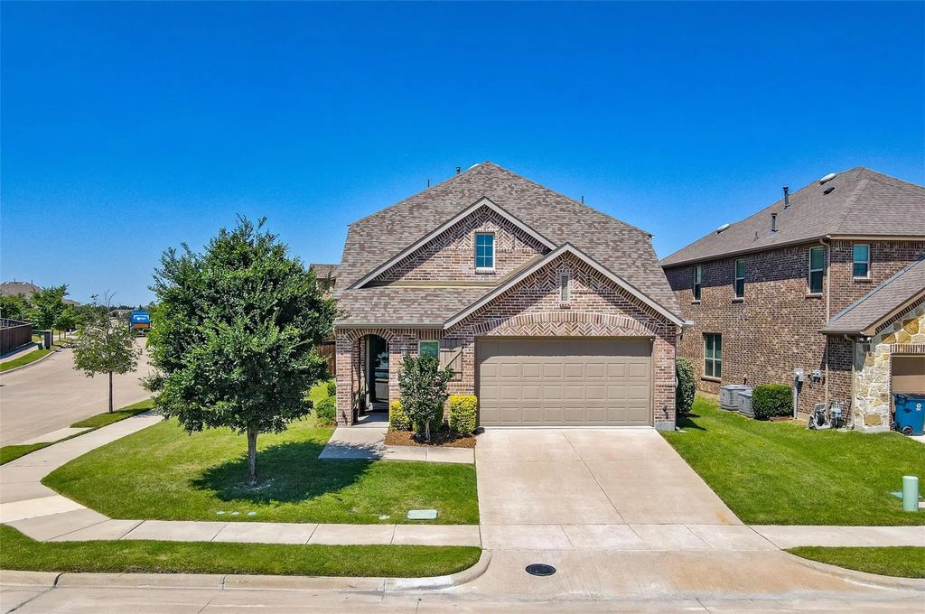 2424 San Marcos Drive, Forney