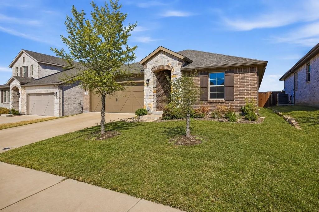 1116 Rountree Court, Celina