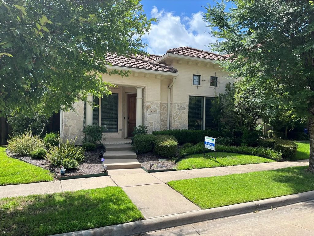 830 La Cima, Irving