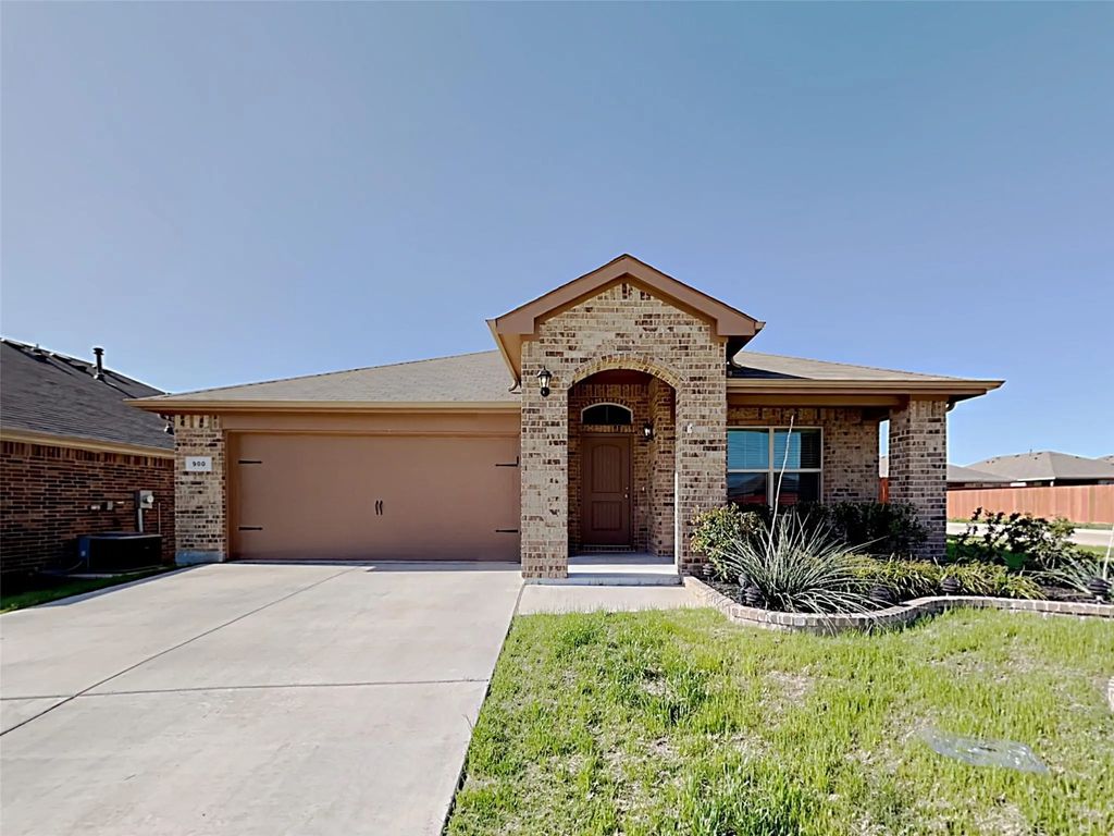 900 Walls Boulevard, Crowley