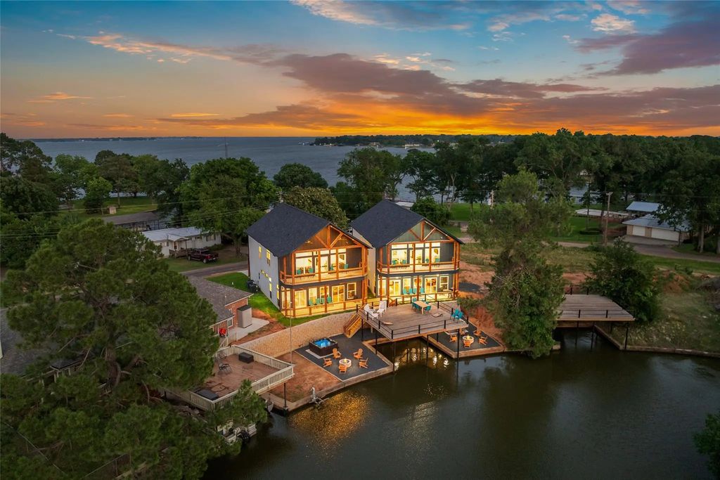 105 Hilltop Drive, Trinidad