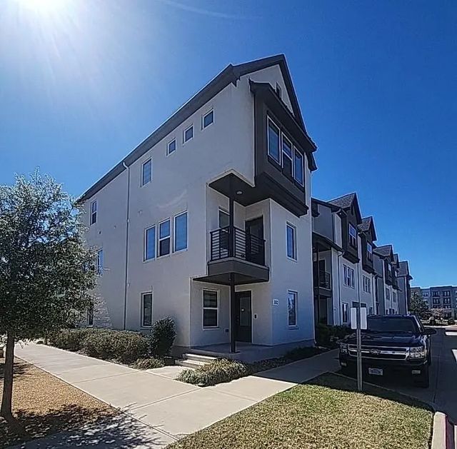 3332 Santee Street, Plano
