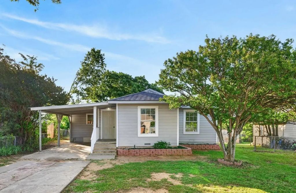 2006 Se 20th Street, Mineral Wells
