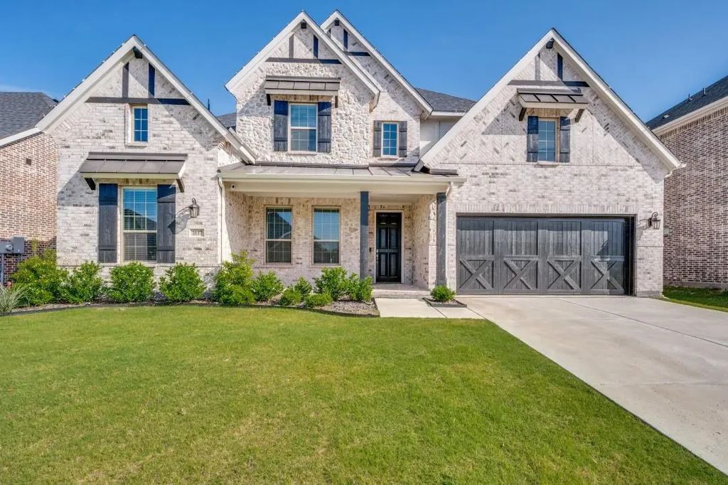 1617 Estivella Drive, Little Elm