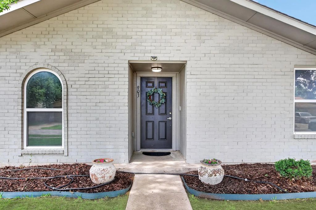 903 Grassy Glen Drive, Allen