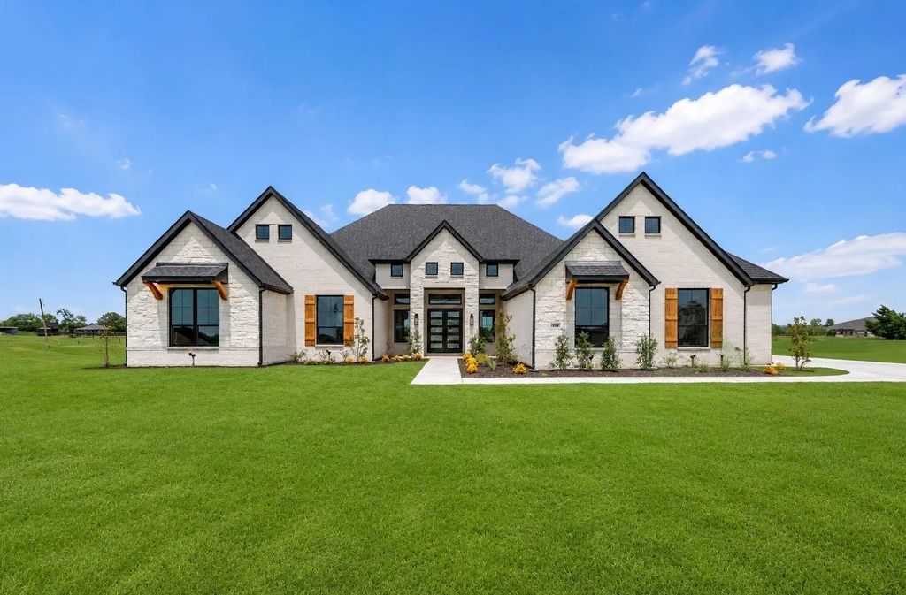 119 Endowment Lane, McLendon Chisholm