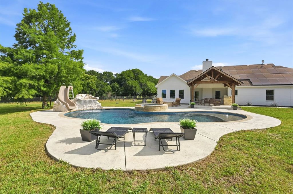9390 Lakeridge Drive, Princeton