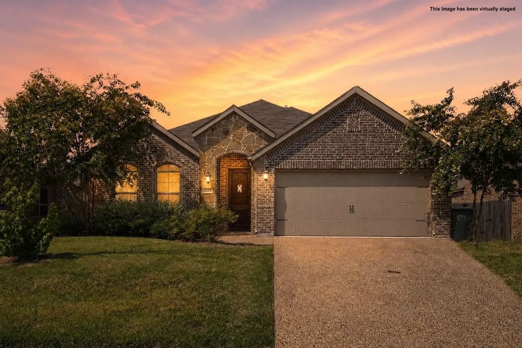 3125 Granite Rock Trail, Forney