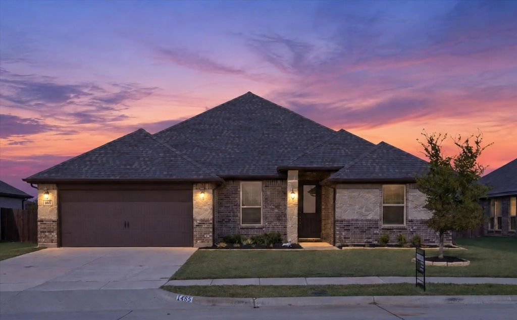 1455 Radecke Road, Krum