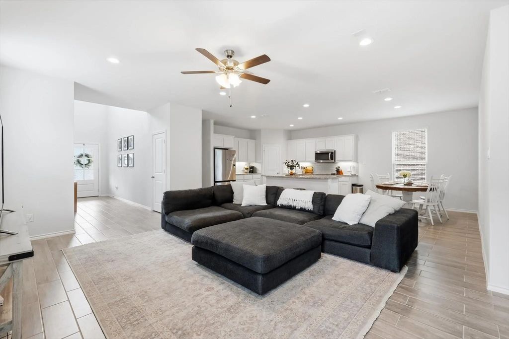 4206 Milrany, Melissa