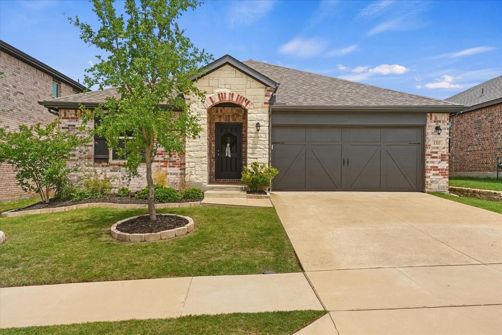 1310 Kade Avenue, Celina