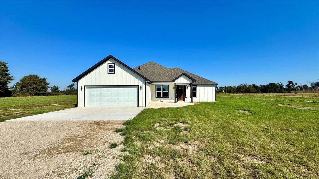 1490 Fm 1256, Eustace