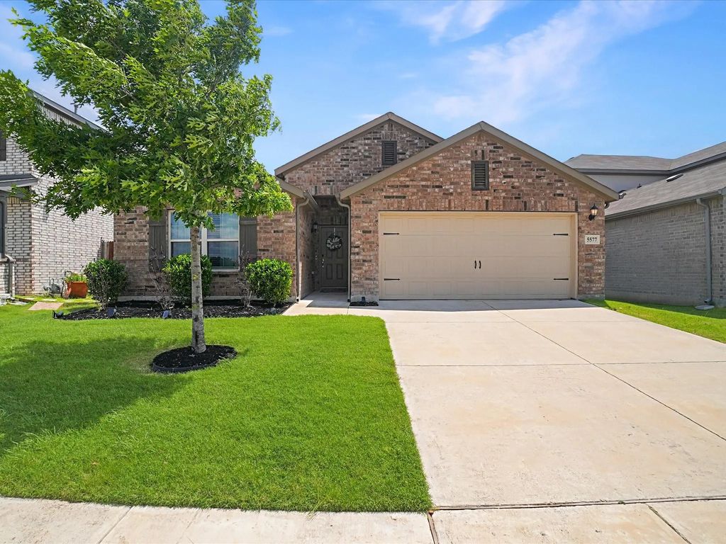 5577 Cherokee Rose Drive, Royse City