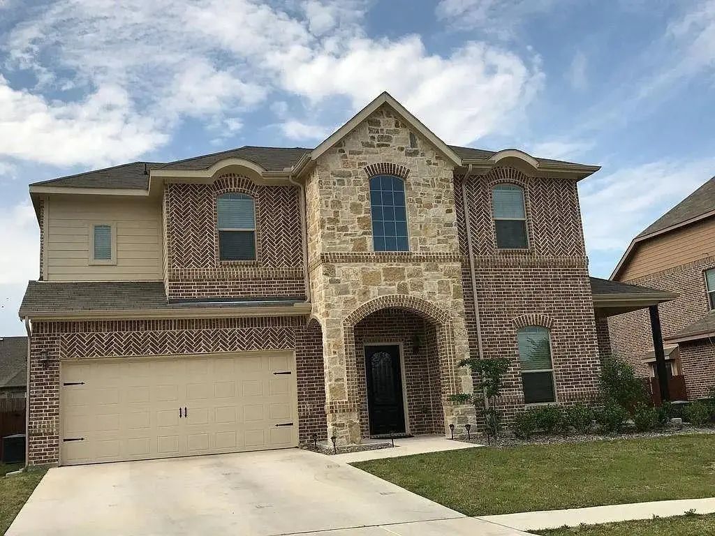 1616 Signature Drive, Weatherford