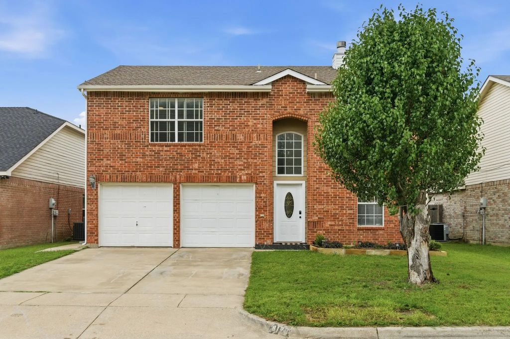 8173 Heritage Place Drive, Fort Worth