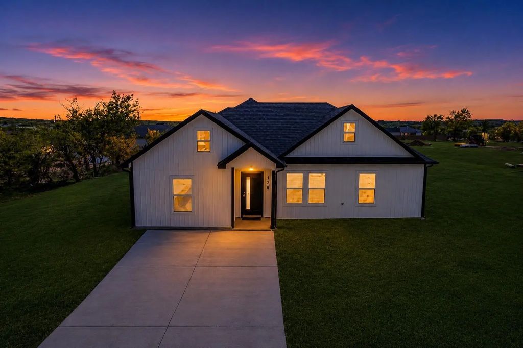 120 Brookview Drive, Bridgeport