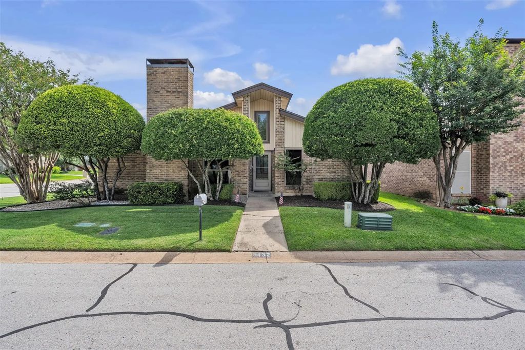 9432 Mountain Lake, Fort Worth