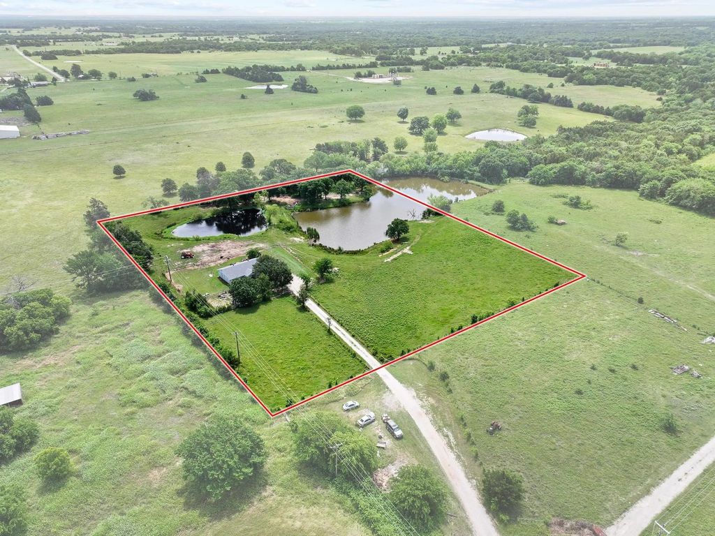 25172 Us Highway 377, Whitesboro
