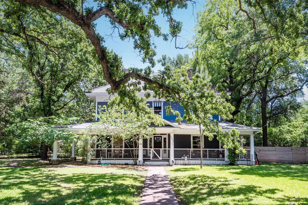 508 N Virginia Street, Terrell