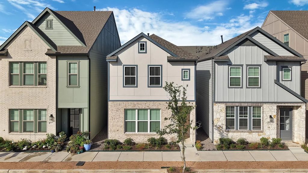 4420 Henderson Avenue, North Richland Hills