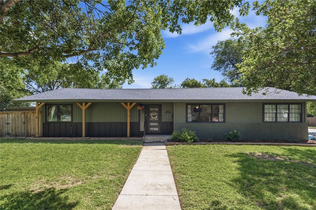 1908 8th Street, Brownwood