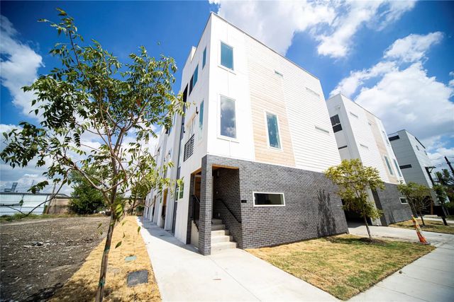 236 Urbane Crest Drive, Fort Worth