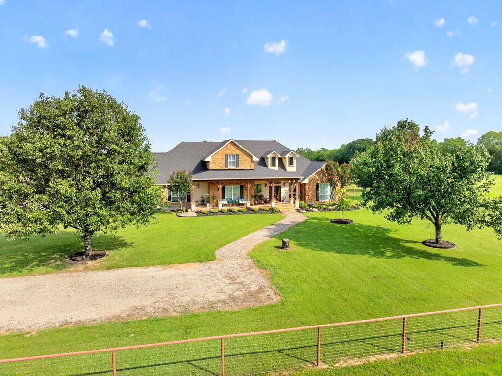 895 Vz County Road 3216, Wills Point