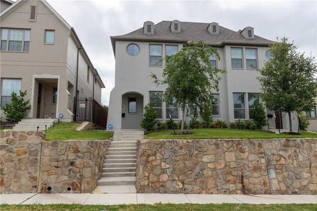2609 Mccart Avenue, Fort Worth