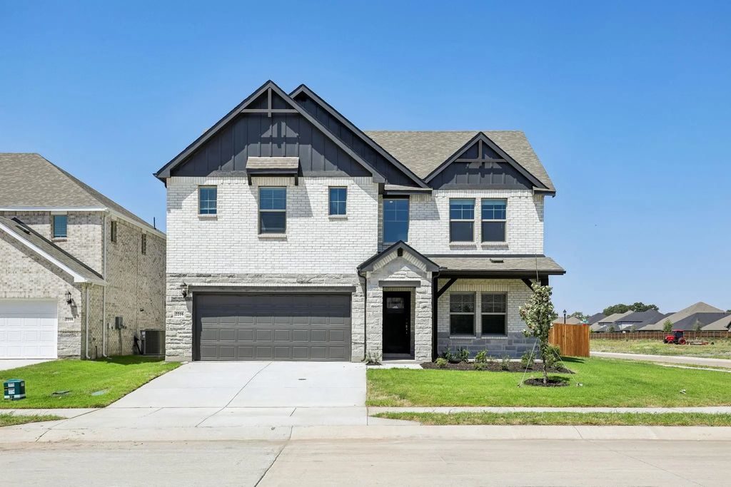 2216 Currents Road, Princeton