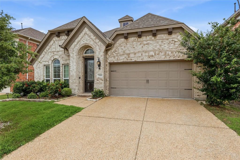 300 Daylily Drive, Wylie