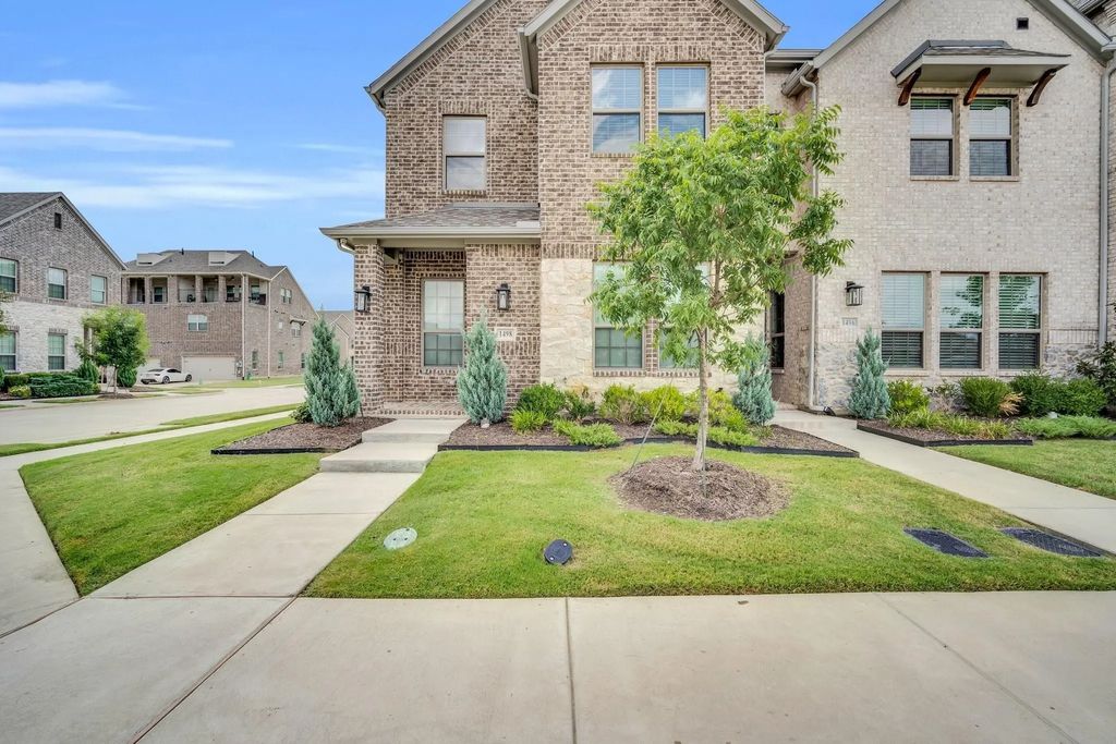 1498 Weston Road, Farmers Branch