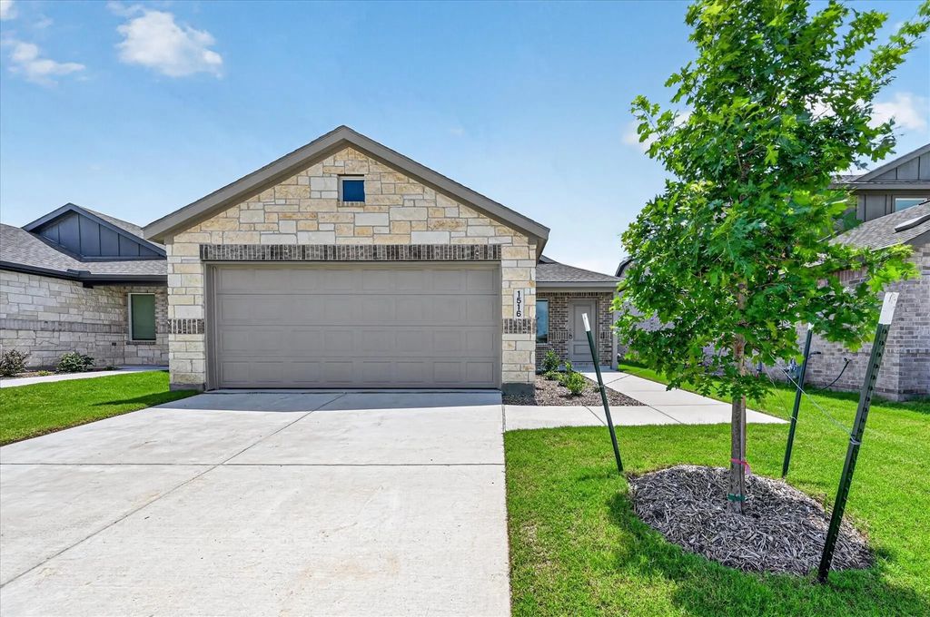 1516 Prince Road, Howe