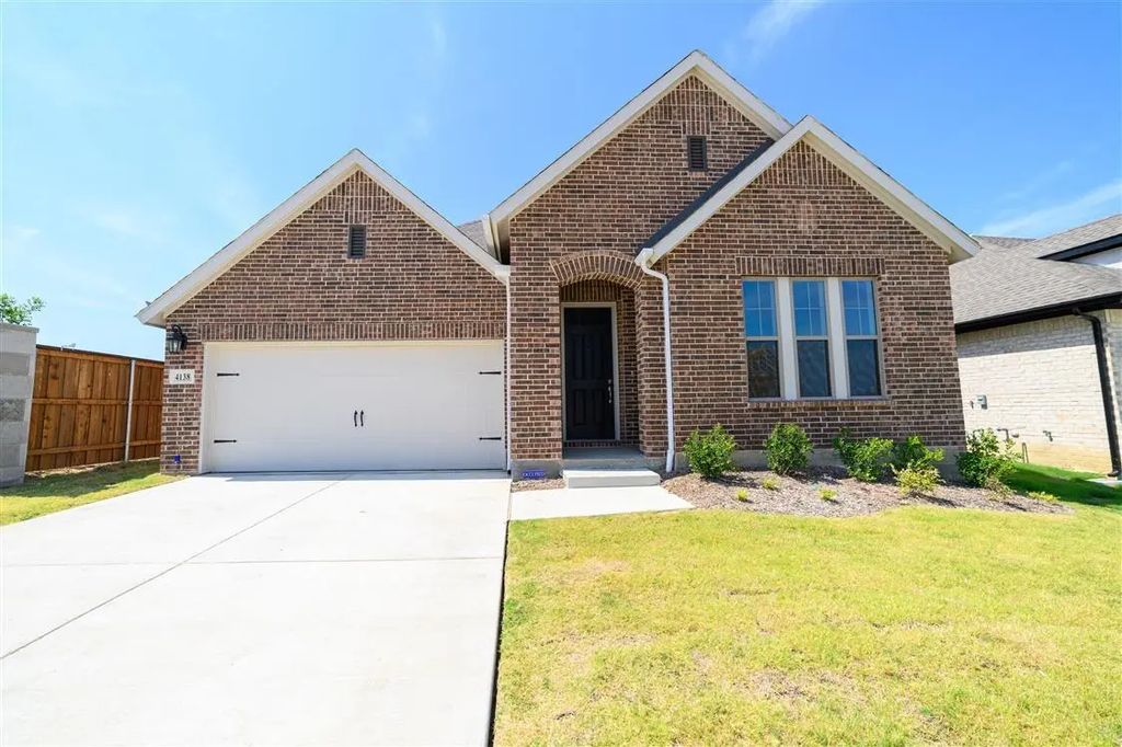 4138 Anglers Way, Royse City