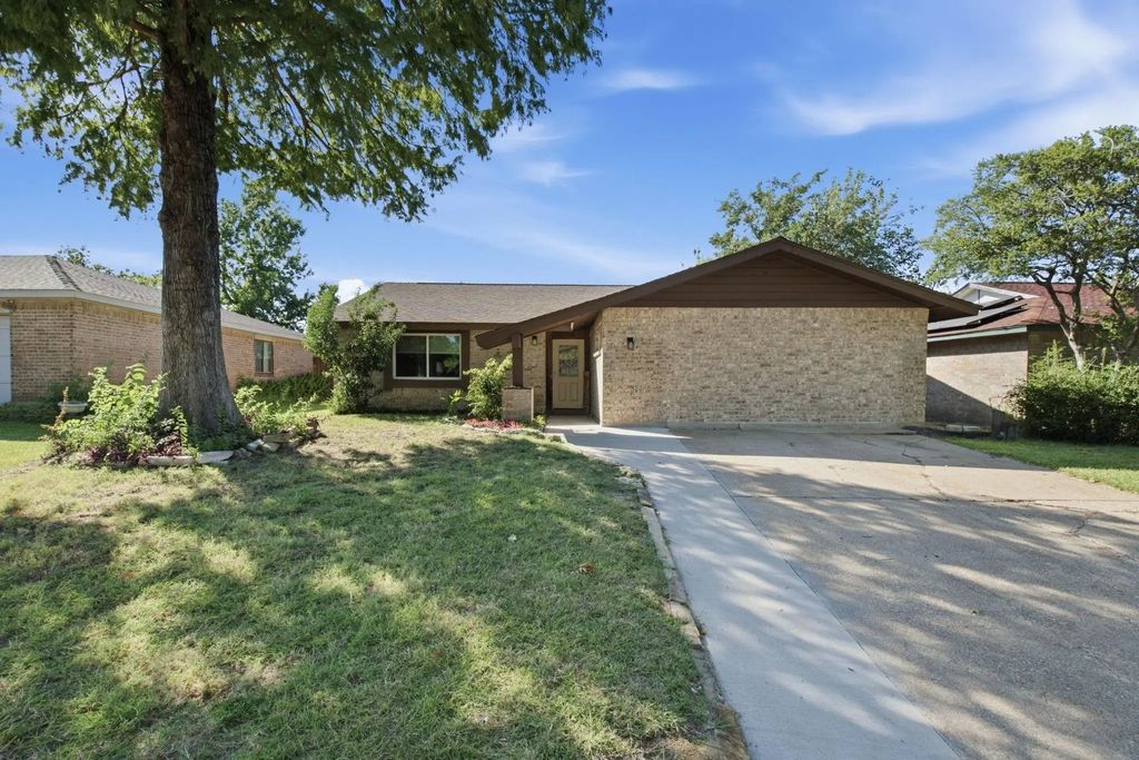 1615 Roundrock Trail, Mesquite