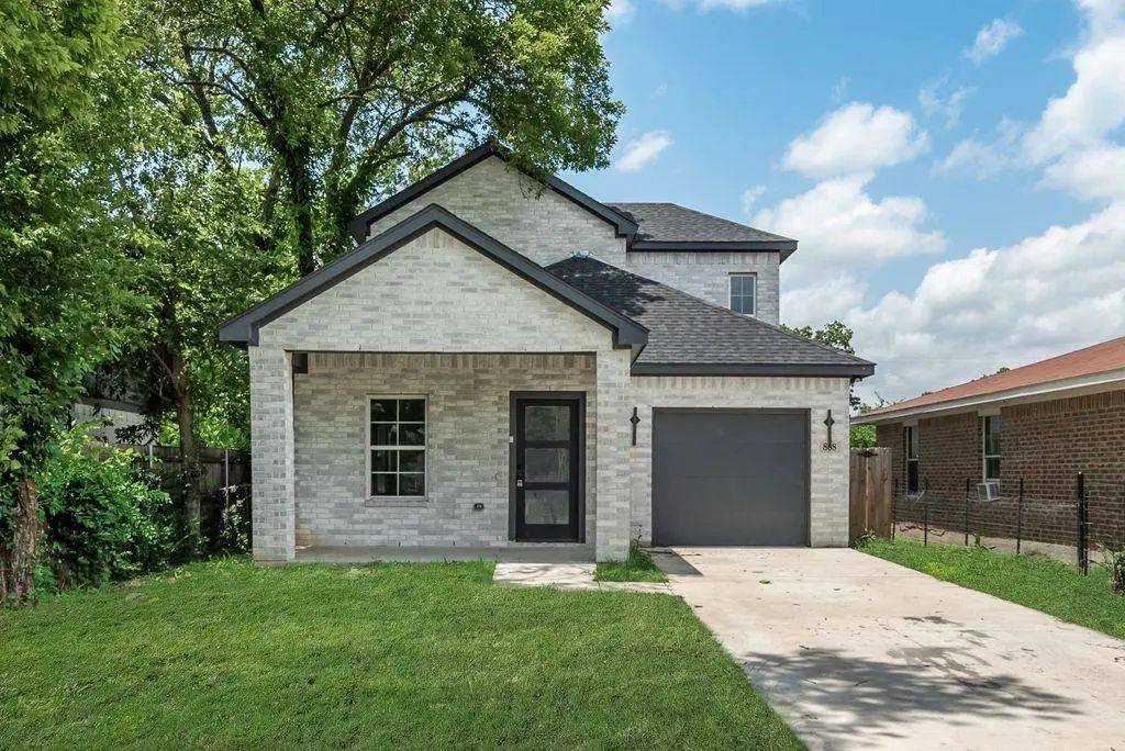 808 S Frances Street, Terrell