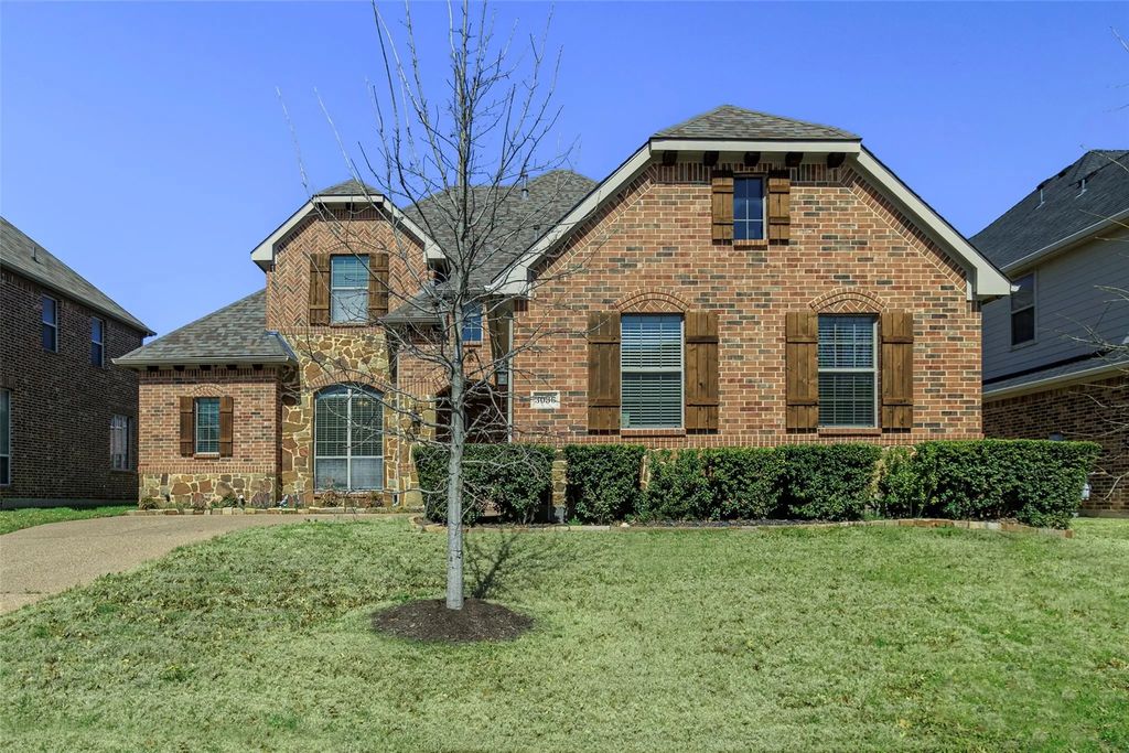 3036 Larreta, Grand Prairie