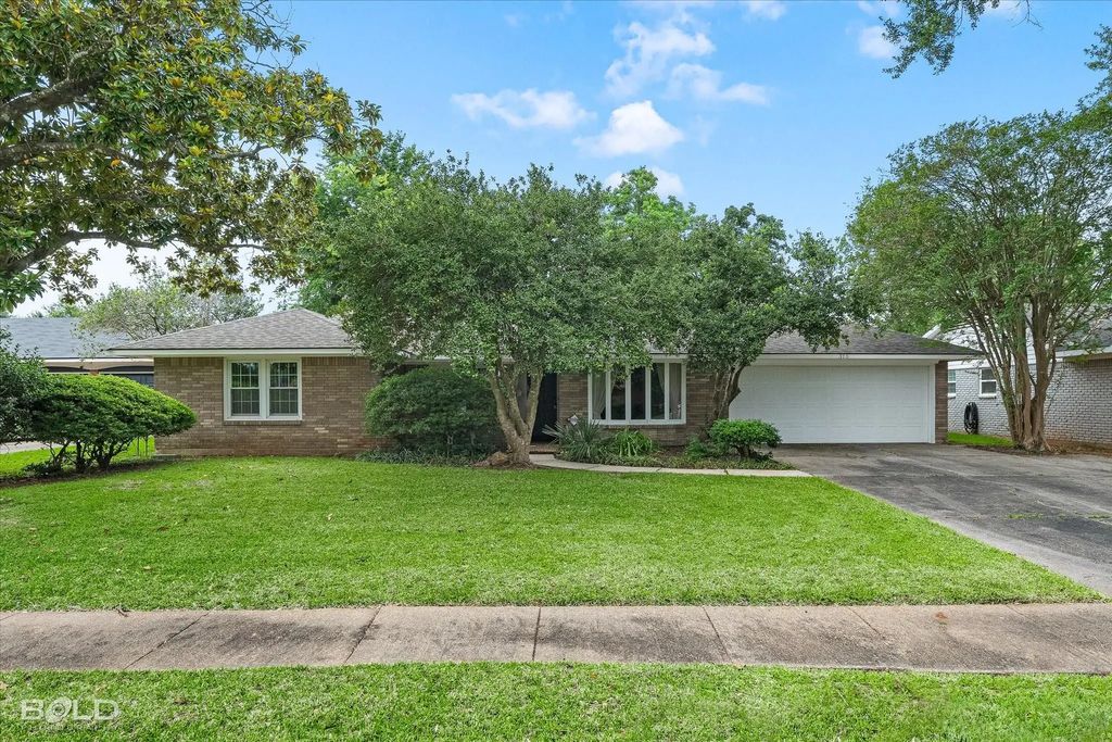 315 N Wickford Circle, Shreveport