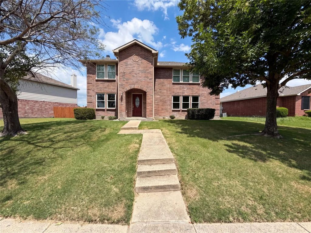 2904 Lake Vista Drive, Wylie